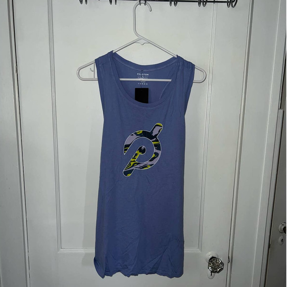 Peloton Tops - New Peloton Flow Racer Tank size L